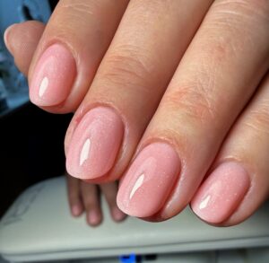 Shimmer rubberbase 02 15ml HEMA ja TPO VABA!